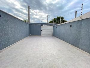 Casa Individual com 2 suítes, cozinha completa, Internet privativa 300MBPS, região bem sossegada com comercios diversos ao redor