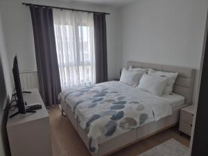 BJ Waterfront Apartment