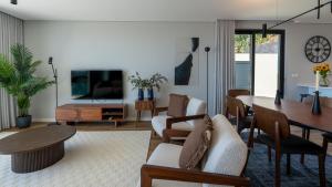 Villa Nero by LovelyStay