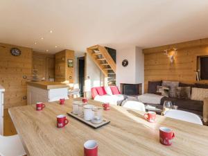 Duplex Confort 4 Pièces - Calme, Balcon, Wifi, Parking - 8 pers - FR-1-346-321