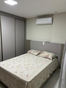 Novo apartamento Praia do Morro condomínio Solar do Porto