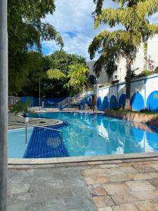 Apto Thermas Araça proximo Shopping e Restaurante Simprao