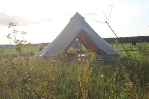 Belltent 't Bievink - buitengewoon overnachten