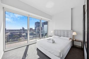 Vision Studio Apartment – Square View & Parking