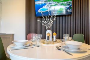 Modern Plymouth Stay Near Barbican & City Centre Ideal Accommodation for Families, Contractors or Corporate