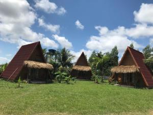 Hébergement rural Irakomby, trois chalets cosy