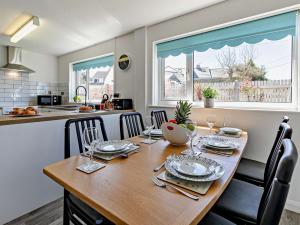 3 Bed in Crackington Haven 09117