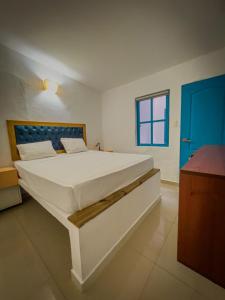 The Blue House Hostel Santa Marta