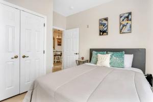 Big Condo 3 bedrooms, Pool