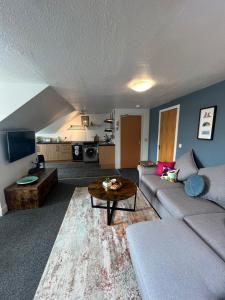 Caledonian House Apartment