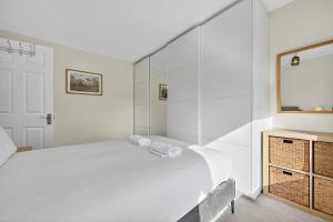 City SuperHost Lovely 3 bed Wythenshawe Home