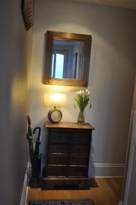 Beautiful cozy centrally located Hampstead pad