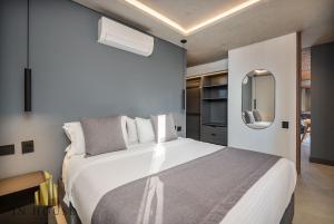 Morph 1301 - Chill Haven BBQ, Jacuzzi, AC