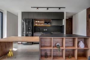 Morph 1002 - Luxe apt in PobladoACBBQ