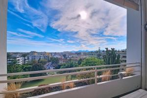 HENRI CAMILLE AGENCY - Gallia - Huge studio w big terrace downtown