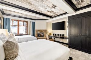 Luxury Bachelor Gulch Escape