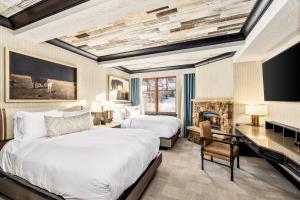 Luxury Bachelor Gulch Escape