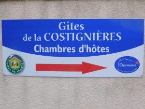 B&B / Chambres d'hotes La Chambre D'amis LA COSTIGNIERES : photos des chambres