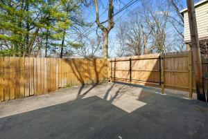 Cozy escape with Hot Tub, ideal for family & friends