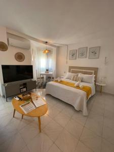 Moderno estudio con vistas al mar