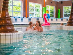 Safari Lodge near IJsselmeer Glamping