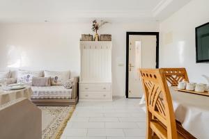 Comfort Pool Apartment Heart of Tamaris