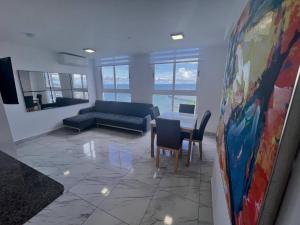 Cozy Apartment on Avenida Balboa-Panama