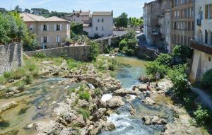 Stunning Home In Ampus