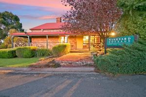 Vineyard Cottage BnB