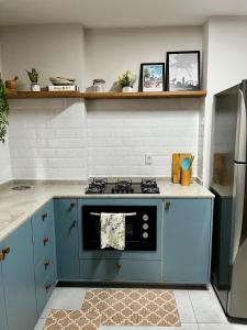 Apt a 40m do mar - vista lateral mar na região central