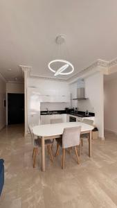 Appartement familial avec piscine dans les jardins dasilah