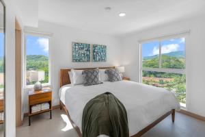 Contemporary Viva Jaco Residences Suite with Pool