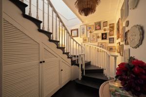 Light Filled 3-Bed Home near Brighton Beach