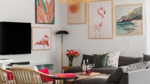 Sleeps 26 Resort Home w On-Site Waterpark Pool Flamingo Grove by AvantStay