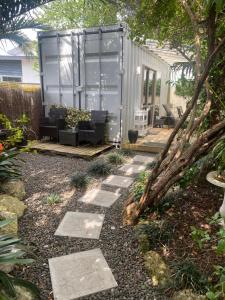 Tropical Garden Retreat