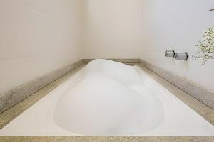 3 suites Climatizado, Hidromassagem, Garagem