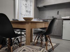 Modern Beachfront Apartments near ibenik - Comfort Studio Apartment with Balcony and Sea View