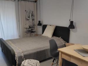 Modern Beachfront Apartments near ibenik - Comfort Studio Apartment with Balcony and Sea View