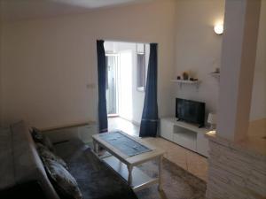 Apartments Libertas - Two Bedroom Apartment with with Terrace and Sea View 12