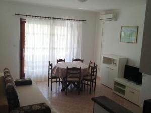 Apartments Milakovic-Kanica - Classic One Bedroom Apartment with Sea View and Terrace