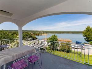 Holiday Home Sanda - Four Bedroom Holiday Home with Terrace