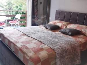 Apartments Boris Donji Karin - One Bedroom Apartment Deluxe Apartment