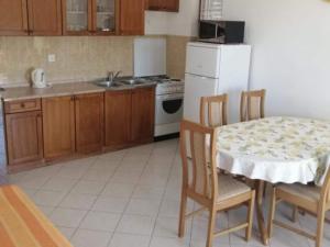 Apartments Milakovic-Kanica - Comfort One Bedroom Apartment with Sea View and Terrace