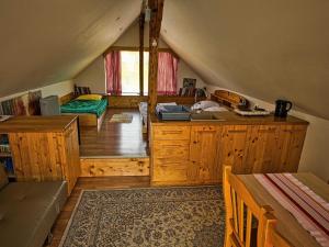 Visnja Gora Meadow Hideaway with Terrace - One Bedroom Cottage with Terrace