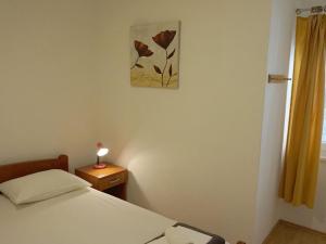 Beach House uljana - Two Bedroom Apartment with Terrace 1