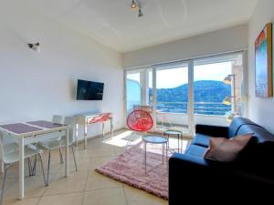 Studio Apartment With Sea View S1