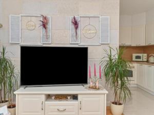 Apartment Hani 2 - Two Bedroom Apartment With Balcony And Sea View