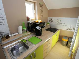 Elegant and Stylish Retreat Apartments with Terrace - Three Bedroom Apartment with Terrace