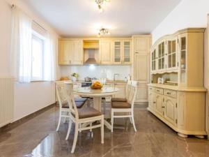 Peaceful Murvica Villa Pool, Garden, and Modern Comfort - Two Bedroom Holiday Home with Private Pool