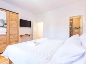 Peaceful Murvica Villa Pool, Garden, and Modern Comfort - Two Bedroom Holiday Home with Private Pool